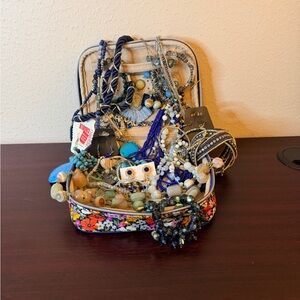Brighton Travel Jewelry Case filled w/ mystery vin - mod jewelry Blue Themed